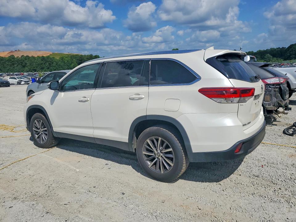 Продажа на аукционе авто 2019 Toyota Highlander, vin: 5TDKZRFHXKS561497, номер лота: 58160006