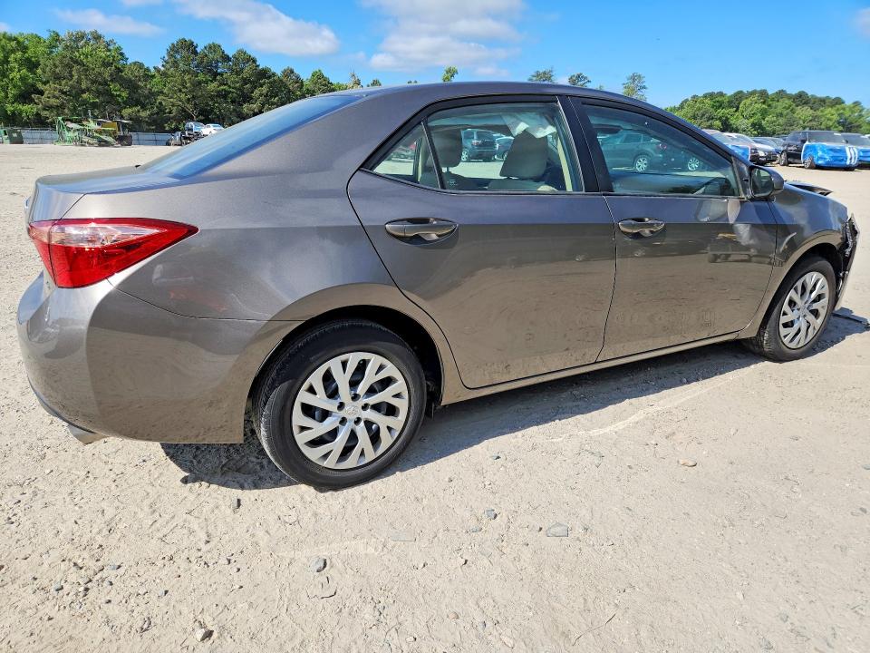Продаж на аукціоні авто 2018 Toyota Corolla, vin: 2T1BURHE9JC090631, номер лоту: 55601086