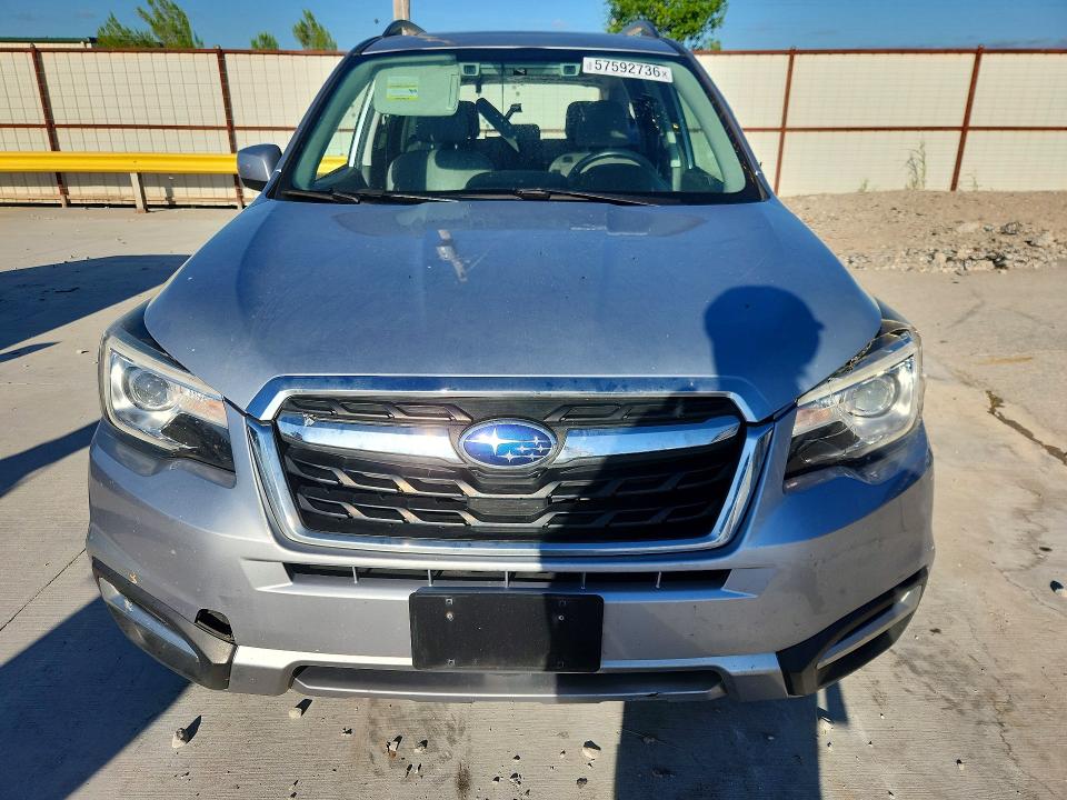Продаж на аукціоні авто 2017 Subaru Forester, vin: JF2SJARC5HH507838, номер лоту: 57592736