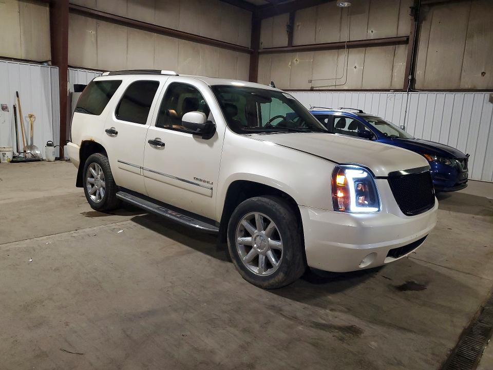 57928966 :رقم المزاد ، 1GKS2EEF4BR242676 vin ، 2011 Gmc Yukon مزاد بيع