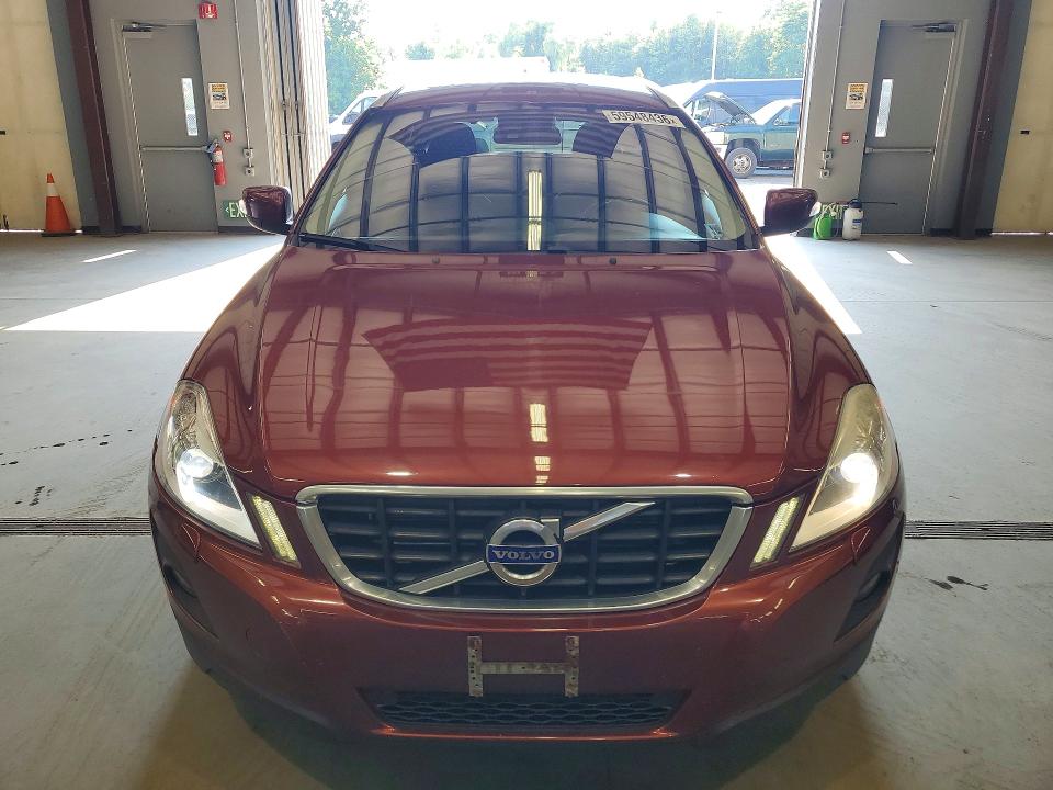 2010 Volvo Xc60 მანქანა იყიდება აუქციონზე, vin: YV4992DZ4A2060383, აუქციონის ნომერი: 59548436