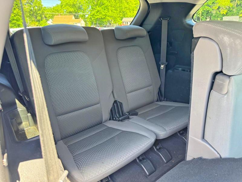 2017 Hyundai Santa Fe მანქანა იყიდება აუქციონზე, vin: KM8SMDHF9HU173898, აუქციონის ნომერი: 56411226
