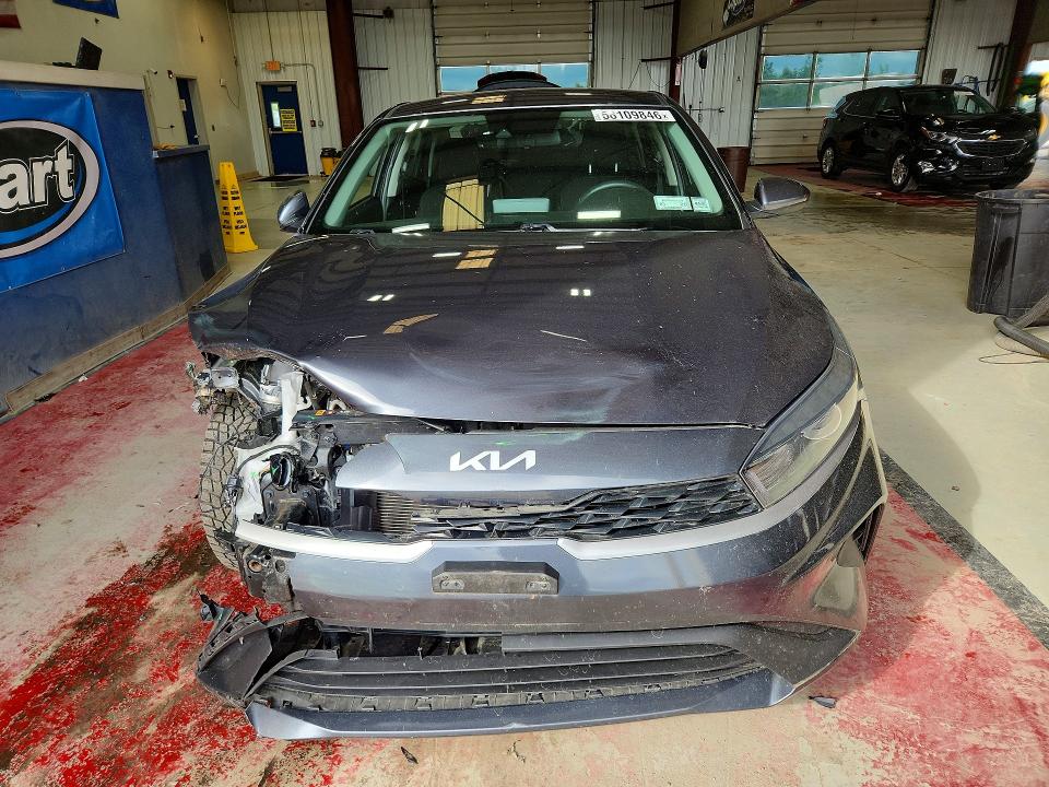 58109846 :رقم المزاد ، 3KPF24AD6PE533355 vin ، 2023 Kia Forte مزاد بيع