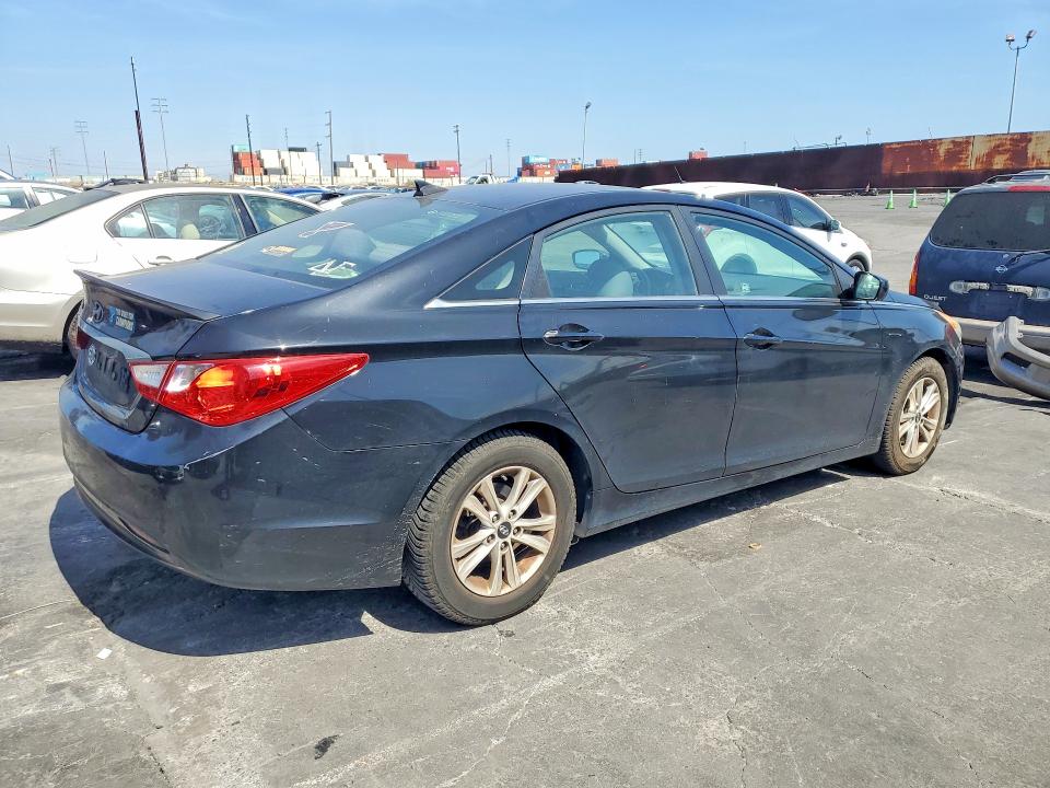 Продажа на аукционе авто 2013 Hyundai Sonata, vin: 5NPEB4AC8DH675927, номер лота: 56264436
