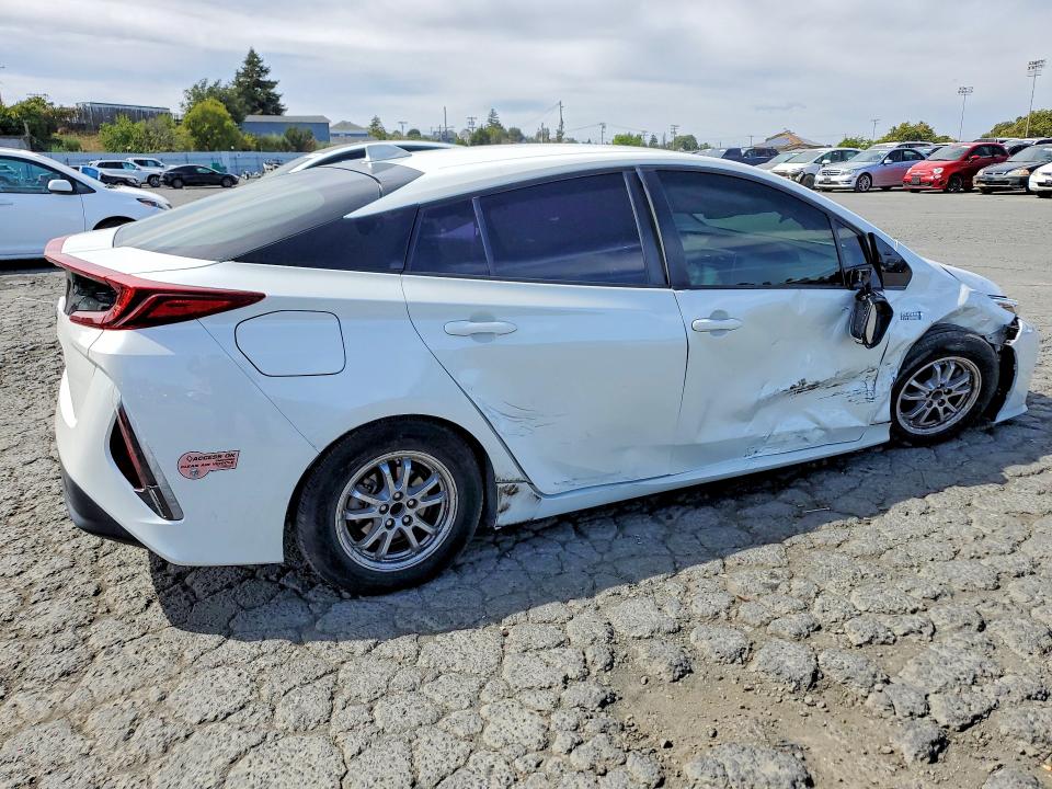85969865 :رقم المزاد ، JTDKARFP4L3145088 vin ، 2020 Toyota Prius Prime مزاد بيع