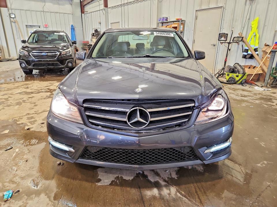 Продаж на аукціоні авто 2014 Mercedes-benz C, vin: WDDGF8AB4EA943432, номер лоту: 54908306