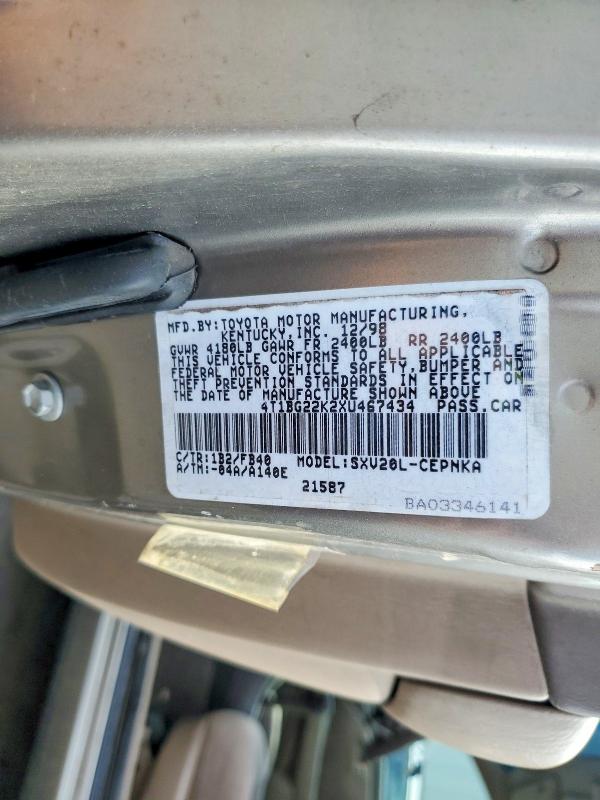 55822926 :رقم المزاد ، 4T1BG22K2XU467434 vin ، 1999 Toyota Camry مزاد بيع