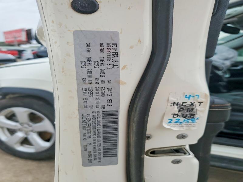 58534626 :رقم المزاد ، 3C4NJDBBXJT392367 vin ، 2018 Jeep Compass مزاد بيع