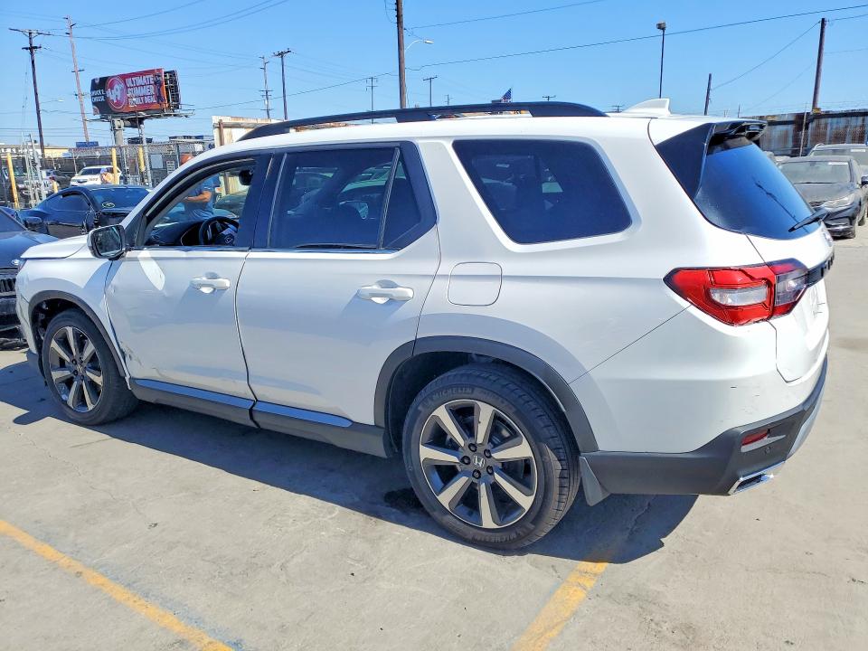 Продаж на аукціоні авто 2024 Honda Pilot, vin: 5FNYG2H7XRB010965, номер лоту: 57724546