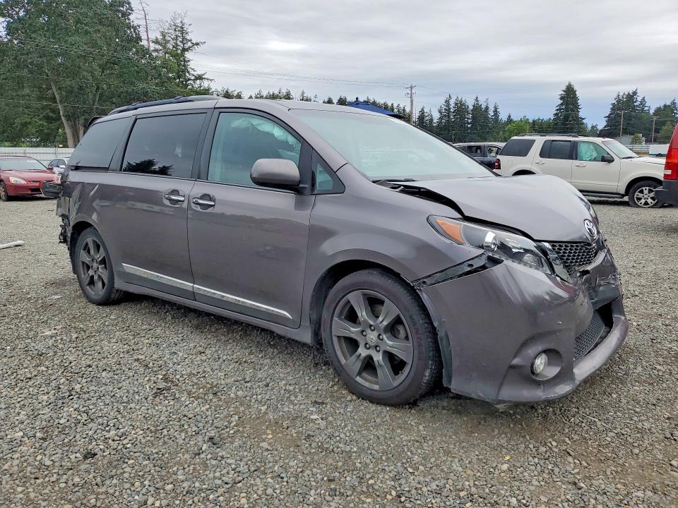 Продаж на аукціоні авто 2017 Toyota Sienna, vin: 5TDXZ3DC4HS779261, номер лоту: 56648046