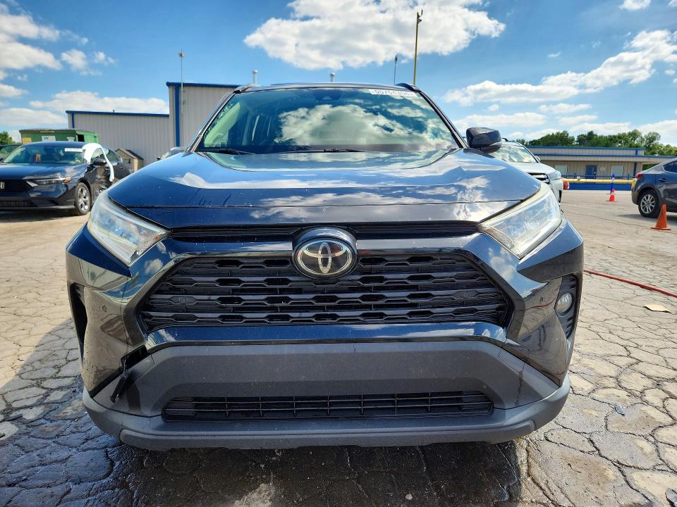 Продаж на аукціоні авто 2019 Toyota Rav4, vin: JTMA1RFV4KD516463, номер лоту: 55764356