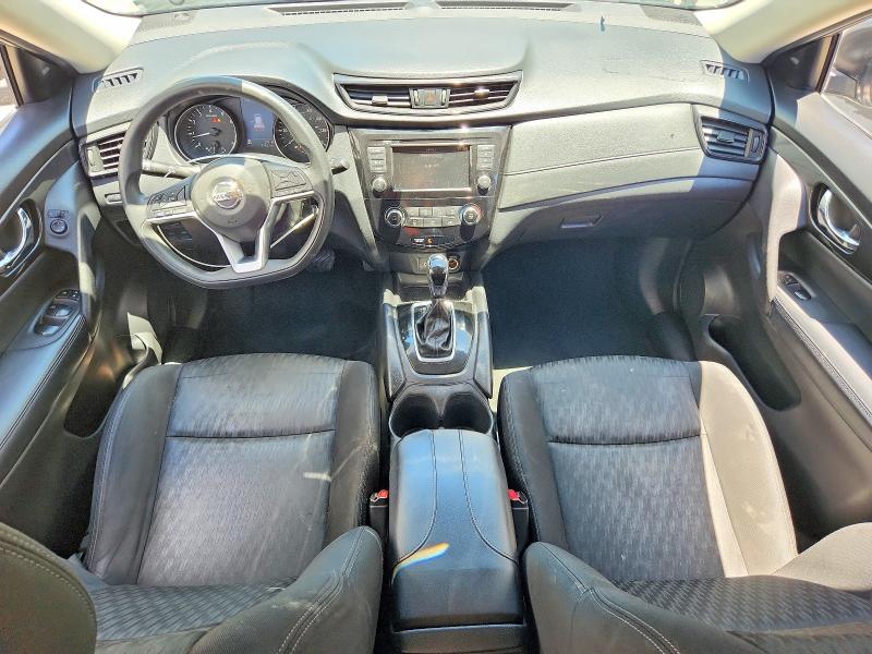 58137746 :رقم المزاد ، KNMAT2MT6JP570377 vin ، 2018 Nissan Rogue مزاد بيع