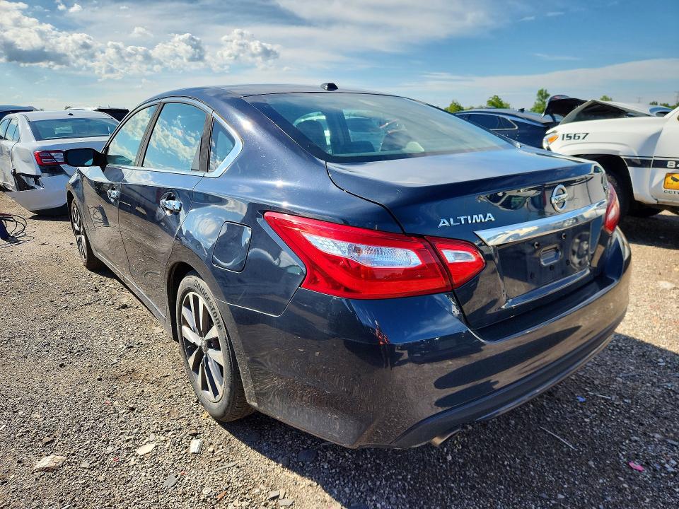 Продажа на аукционе авто 2017 Nissan Altima, vin: 1N4AL3AP9HC230807, номер лота: 58788566
