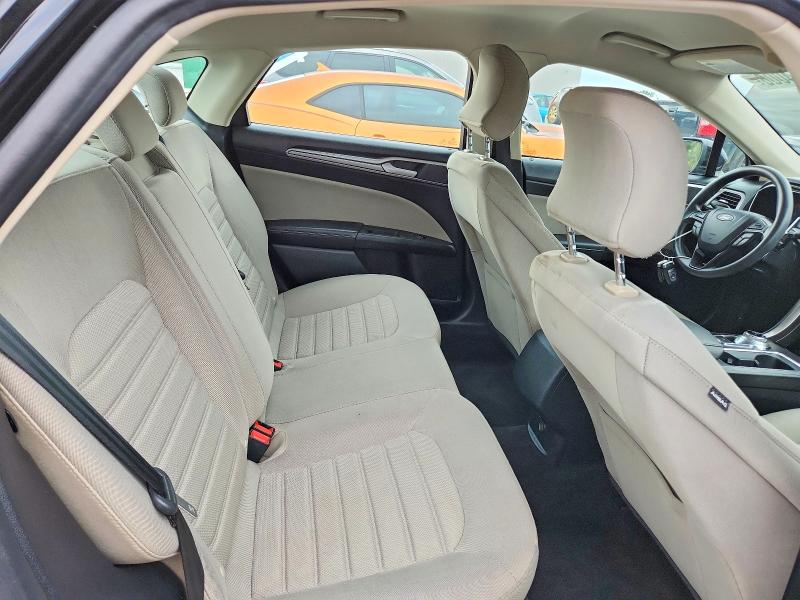 56314006 :رقم المزاد ، 3FA6P0G74KR285755 vin ، 2019 Ford Fusion مزاد بيع