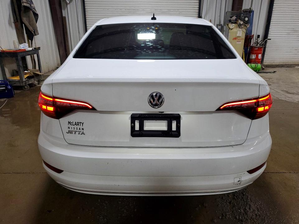 Продаж на аукціоні авто 2019 Volkswagen Jetta, vin: 3VWCB7BU0KM232692, номер лоту: 57405426