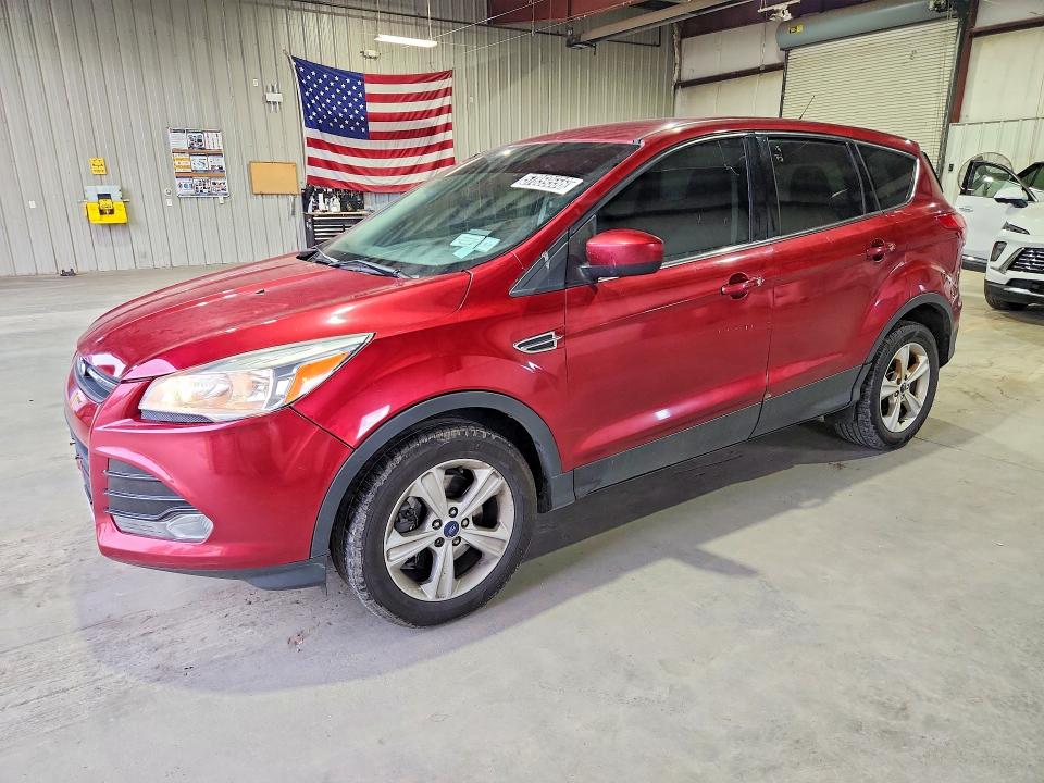 57859556 :رقم المزاد ، 1FMCU9GXXFUA75651 vin ، 2015 Ford Escape مزاد بيع