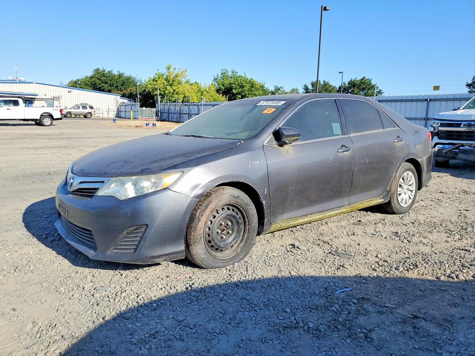 2013 Toyota Camry Hybrid მანქანა იყიდება აუქციონზე, vin: 4T1BD1FK2DU096445, აუქციონის ნომერი: 57515486