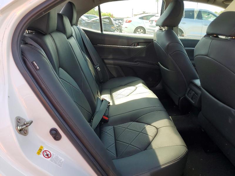 Продажа на аукционе авто 2018 Toyota Camry, vin: 4T1BZ1HK2JU017799, номер лота: 56262906