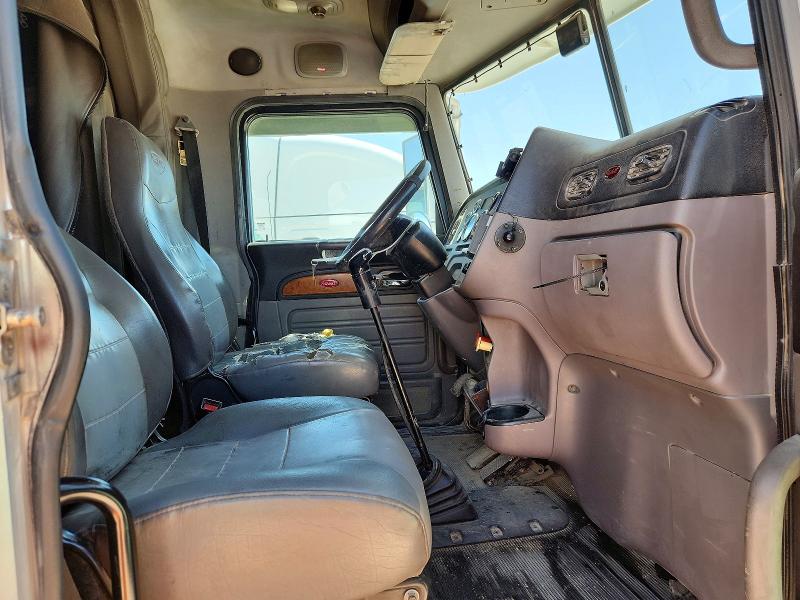 56337086 :رقم المزاد ، 1XPHD49X5AD101753 vin ، 2010 Peterbilt 386 مزاد بيع