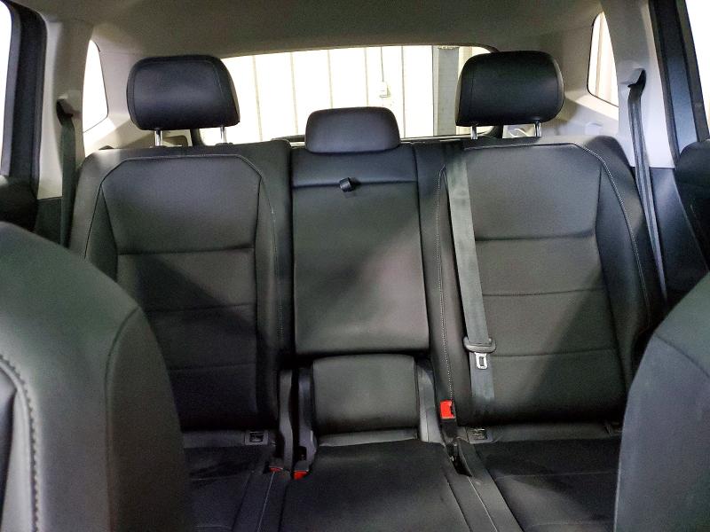 Продаж на аукціоні авто 2018 Volkswagen Tiguan, vin: 3VV2B7AX0JM220939, номер лоту: 56042896