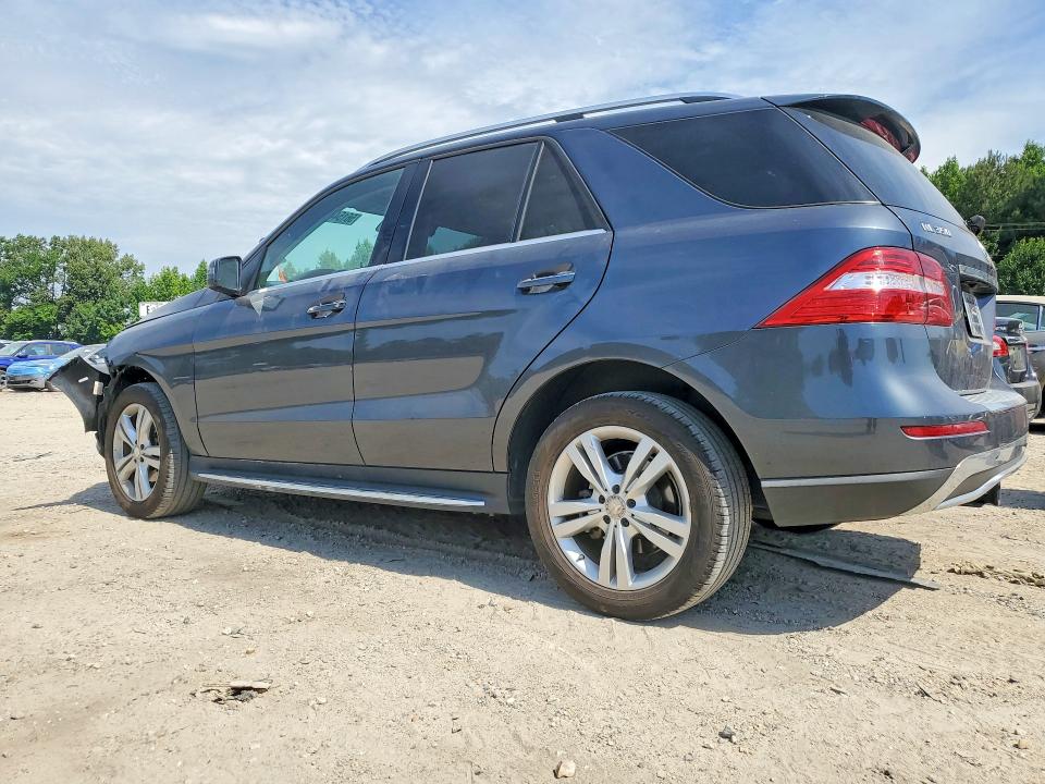 2013 Mercedes-benz Ml მანქანა იყიდება აუქციონზე, vin: 4JGDA5HB0DA257172, აუქციონის ნომერი: 56154426