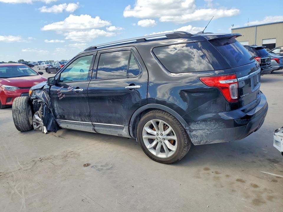 56988546 :رقم المزاد ، 1FM5K7F86FGC62140 vin ، 2015 Ford Explorer مزاد بيع