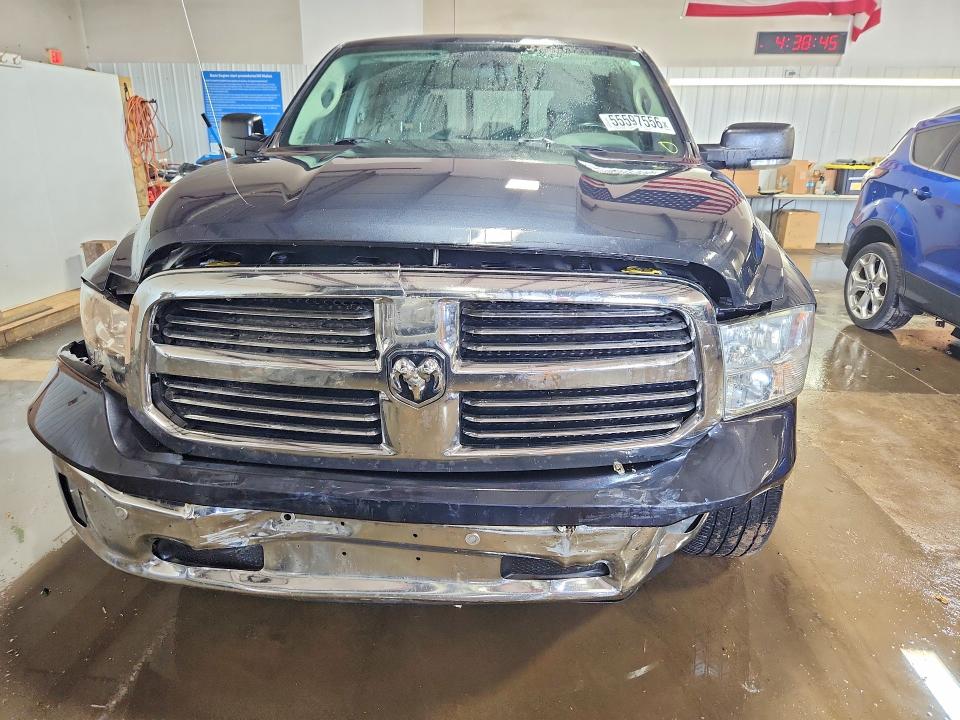 55597556 :رقم المزاد ، 1C6RR7LG2HS583192 vin ، 2017 Ram 1500 مزاد بيع