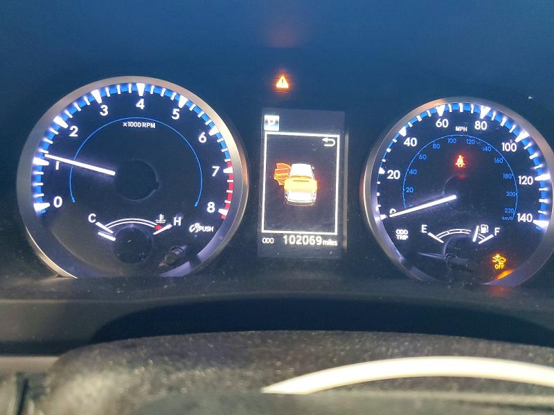 2018 Toyota Highlander მანქანა იყიდება აუქციონზე, vin: 5TDBZRFH9JS879318, აუქციონის ნომერი: 57639376