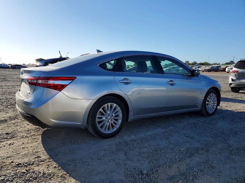 85985365 :رقم المزاد ، 4T1BD1EB6FU047365 vin ، 2015 Toyota Avalon مزاد بيع