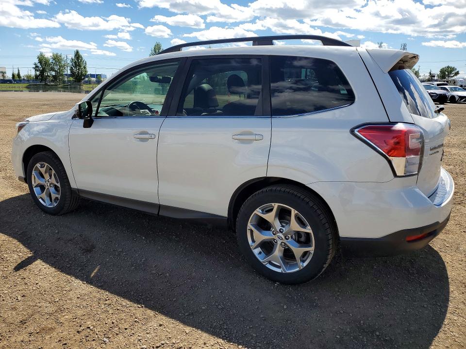 56872076 :رقم المزاد ، JF2SJEWC4JH437668 vin ، 2018 Subaru Forester مزاد بيع
