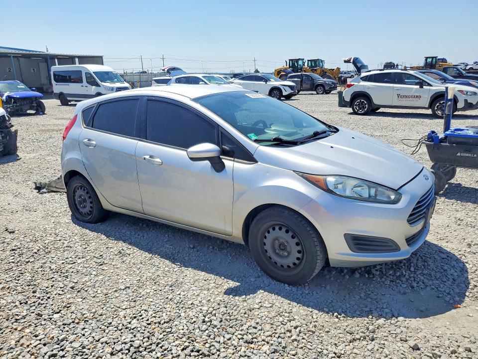 59228066 :رقم المزاد ، 3FADP4TJ3EM221319 vin ، 2014 Ford Fiesta مزاد بيع
