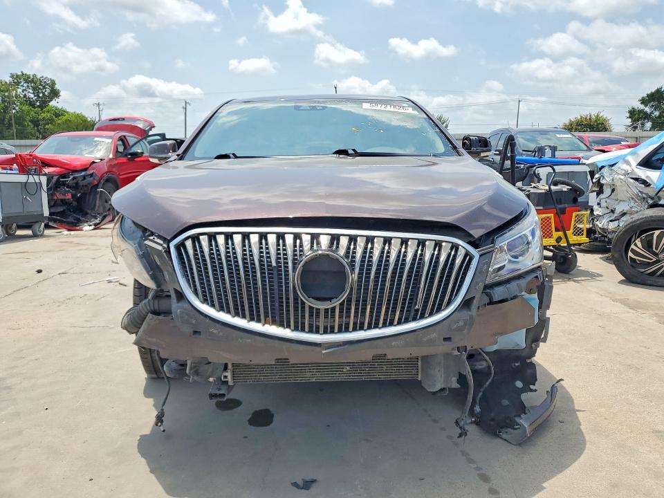 58721826 :رقم المزاد ، 1G4GD5G32FF214800 vin ، 2015 Buick Lacrosse مزاد بيع
