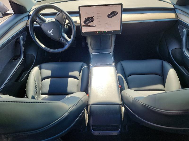 58301676 :رقم المزاد ، 5YJ3E1EA2NF168107 vin ، 2022 Tesla Model 3 مزاد بيع