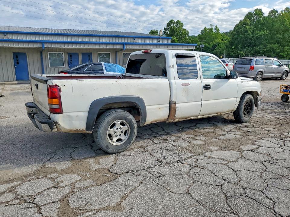 57920306 :رقم المزاد ، 2GCEC19V111368016 vin ، 2001 Chevrolet Silverado مزاد بيع