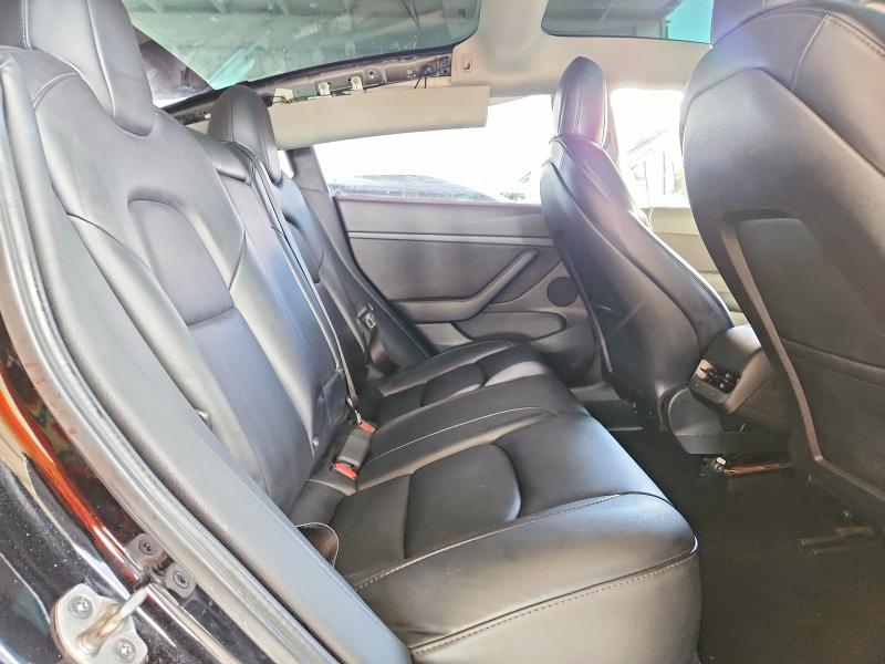 58781136 :رقم المزاد ، 5YJ3E1EB6NF264458 vin ، 2022 Tesla Model 3 مزاد بيع