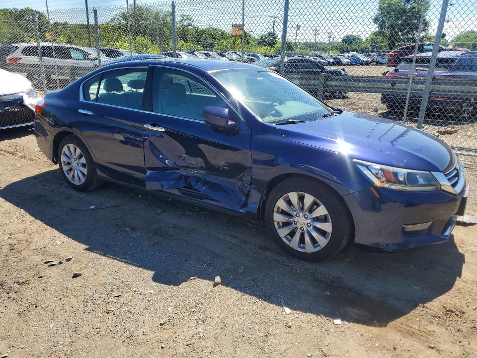 57303396 :رقم المزاد ، 1HGCR2F78FA138876 vin ، 2015 Honda Accord مزاد بيع