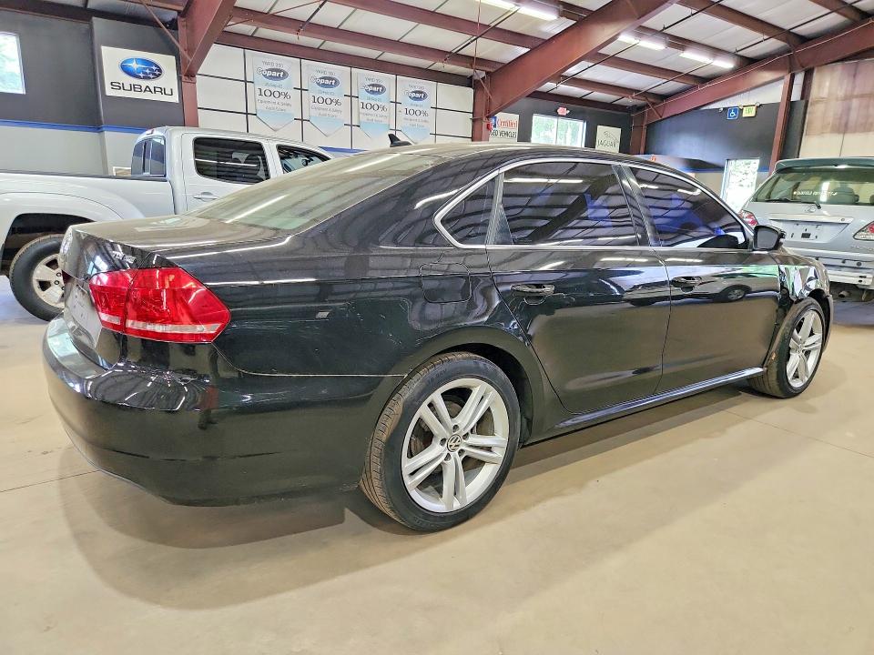 57208986 :رقم المزاد ، 1VWBN7A33EC058490 vin ، 2014 Volkswagen Passat مزاد بيع