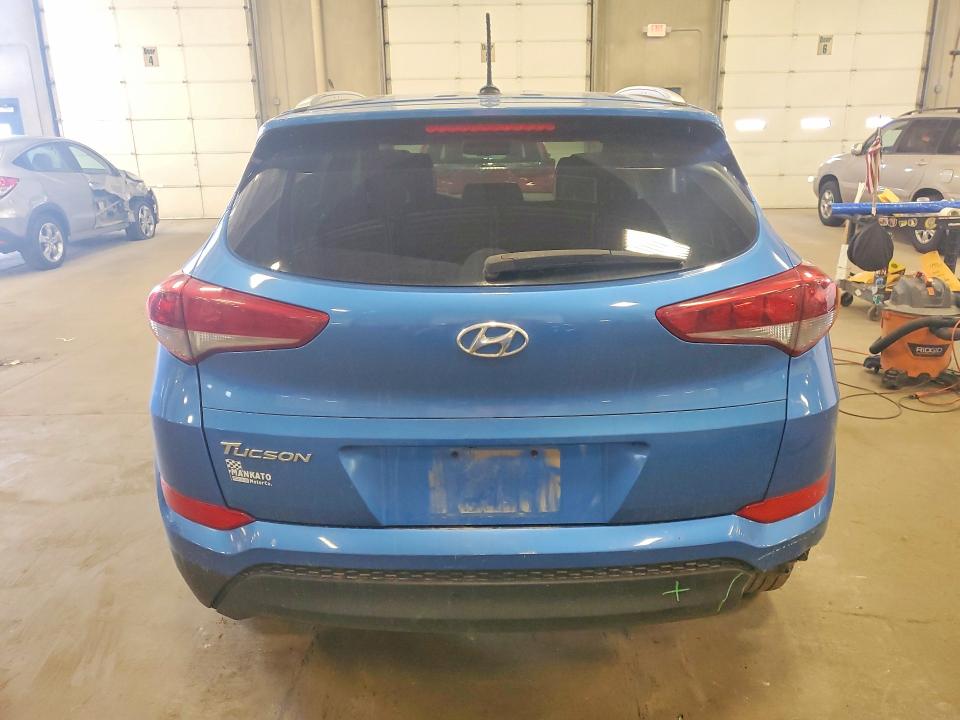 Продажа на аукционе авто 2017 Hyundai Tucson, vin: KM8J33A4XHU476013, номер лота: 57231296