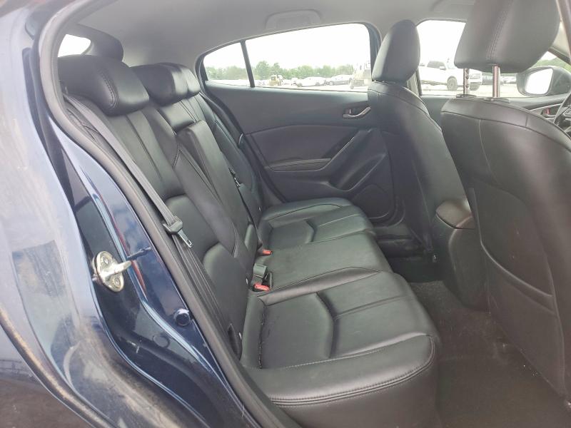 Продаж на аукціоні авто 2018 Mazda 3, vin: 3MZBN1L34JM205144, номер лоту: 58547046