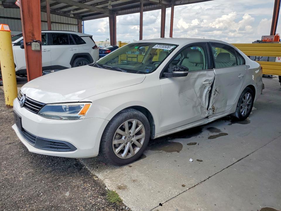 57038506 :رقم المزاد ، 3VWD07AJ9EM384041 vin ، 2014 Volkswagen Jetta مزاد بيع
