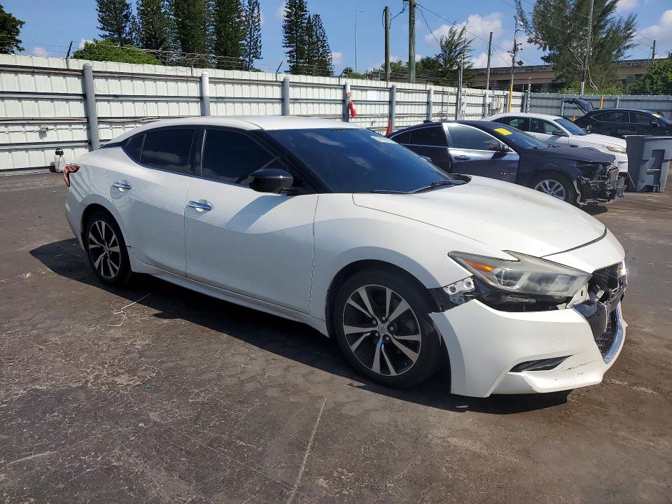 57692856 :رقم المزاد ، 1N4AA6AP2JC395966 vin ، 2018 Nissan Maxima مزاد بيع