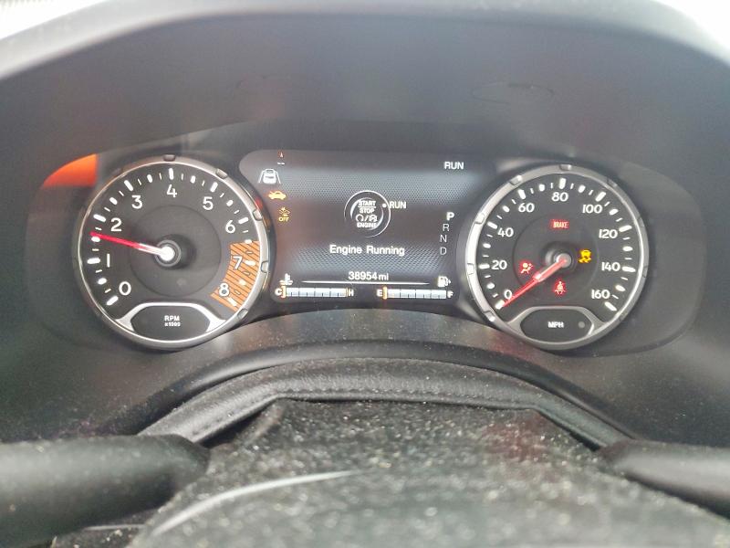 58243086 :رقم المزاد ، ZACNJDB14NPN59937 vin ، 2022 Jeep Renegade مزاد بيع