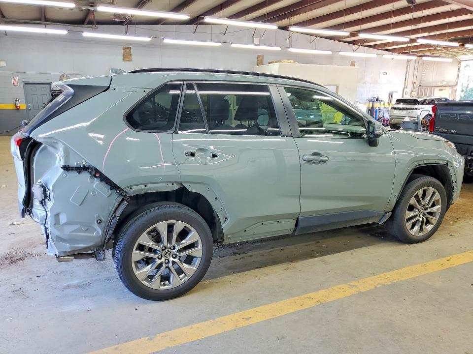 Продажа на аукционе авто 2022 Toyota Rav4, vin: JTMC1RFV0ND086217, номер лота: 56419016