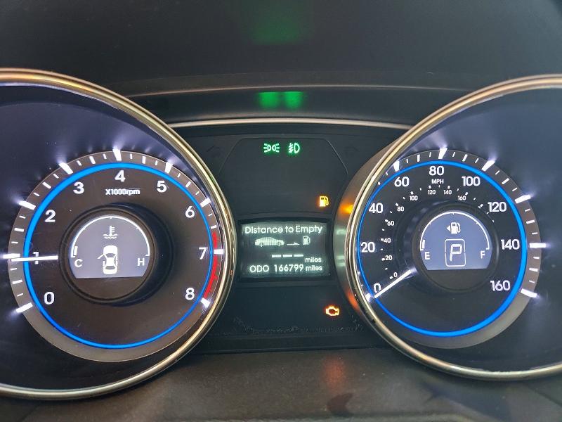 2013 Hyundai Sonata მანქანა იყიდება აუქციონზე, vin: 5NPEB4AC1DH657110, აუქციონის ნომერი: 55922486