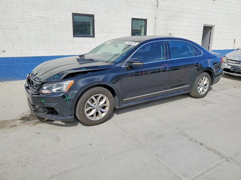 59248236 :رقم المزاد ، 1VWAS7A34GC041852 vin ، 2016 Volkswagen Passat مزاد بيع