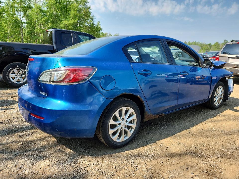 56096916 :رقم المزاد ، JM1BL1UF3D1732014 vin ، 2013 Mazda 3 مزاد بيع