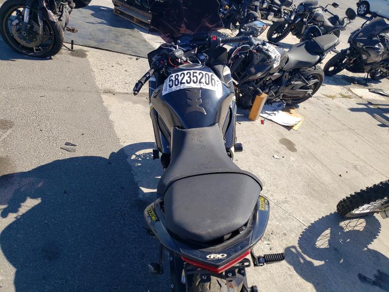 58235206 :رقم المزاد ، JKAEXEF14DDA03977 vin ، 2013 Kawasaki Ex650 مزاد بيع