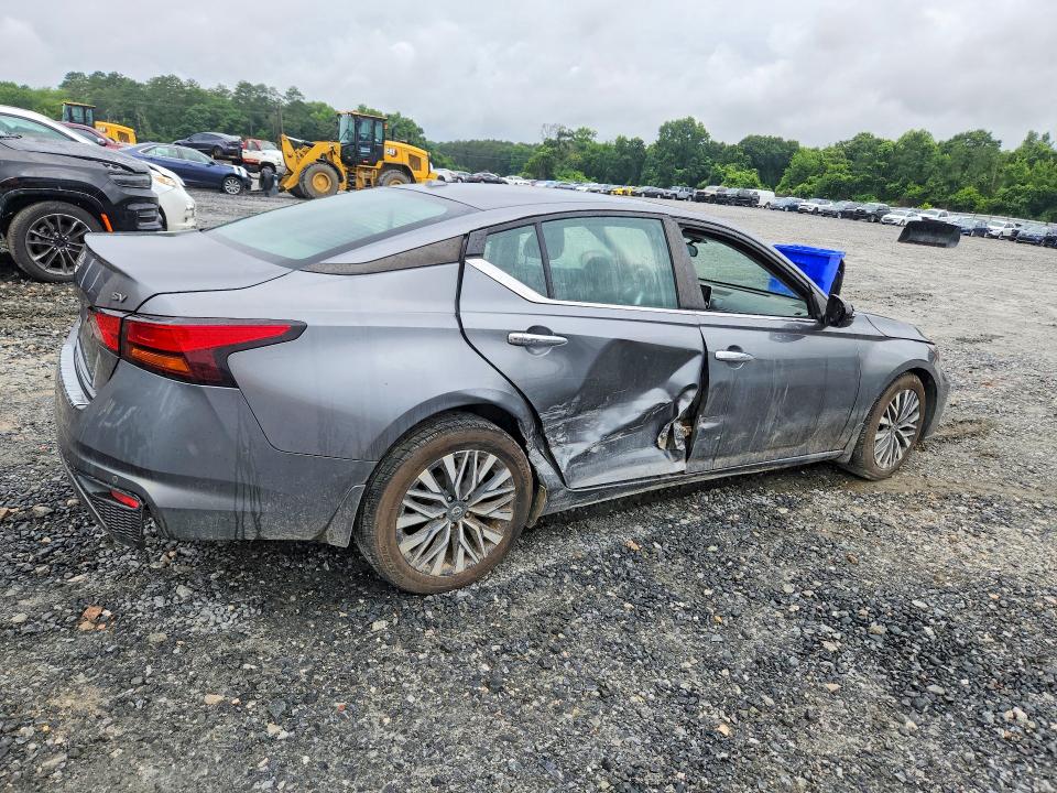 57341746 :رقم المزاد ، 1N4BL4DV8PN305830 vin ، 2023 Nissan Altima مزاد بيع
