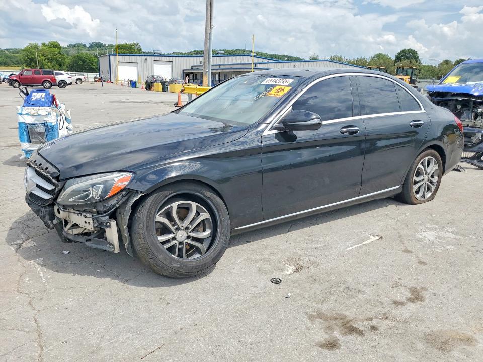 59143236 :رقم المزاد ، 55SWF4KB0GU142213 vin ، 2016 Mercedes-benz C مزاد بيع