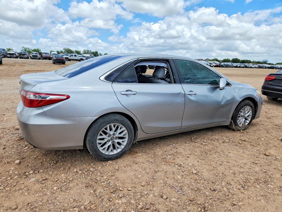 2016 Toyota Camry მანქანა იყიდება აუქციონზე, vin: 4T4BF1FK5GR527736, აუქციონის ნომერი: 57139626